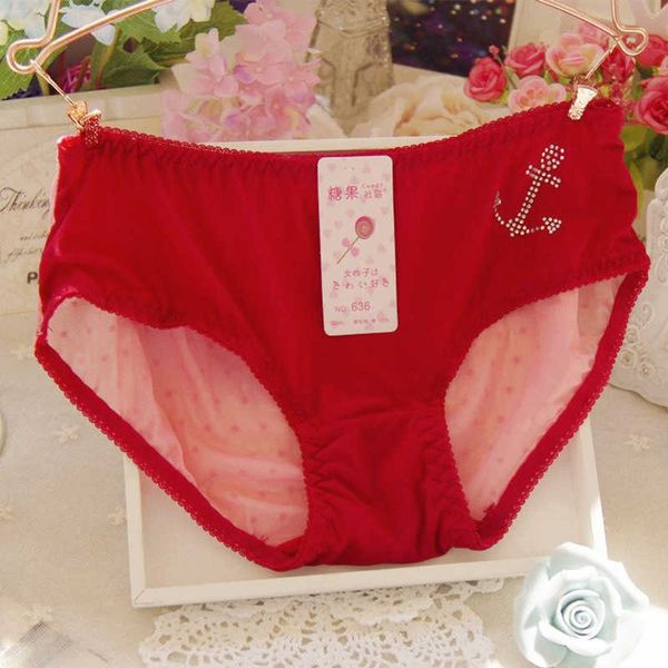briefs panties ice stitching lace ironing triangle low waist comfortable fun women's transparent, Black;white 
briefs panties ice stitching lace ironing triangle low waist comfortable fun women's transparent, Black;white