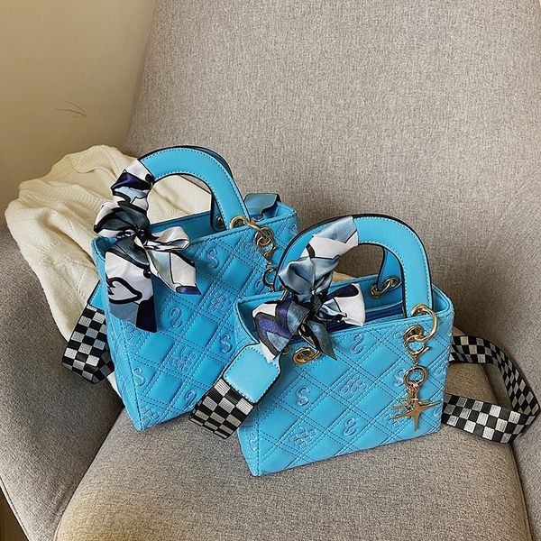 fashion bag princess handbags lingge bow scarf women's handbag luxury new messenger bags women clutches casual
fashion bag princess handbags lingge bow scarf women's handbag luxury new messenger bags women clutches casual