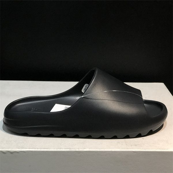 yeesy slide bone black green fashion sports slippers white khaki men women indoor outdoor sandal basketball shoes football sneakers size 35-
yeesy slide bone black green fashion sports slippers white khaki men women indoor outdoor sandal basketball shoes football sneakers size 35-