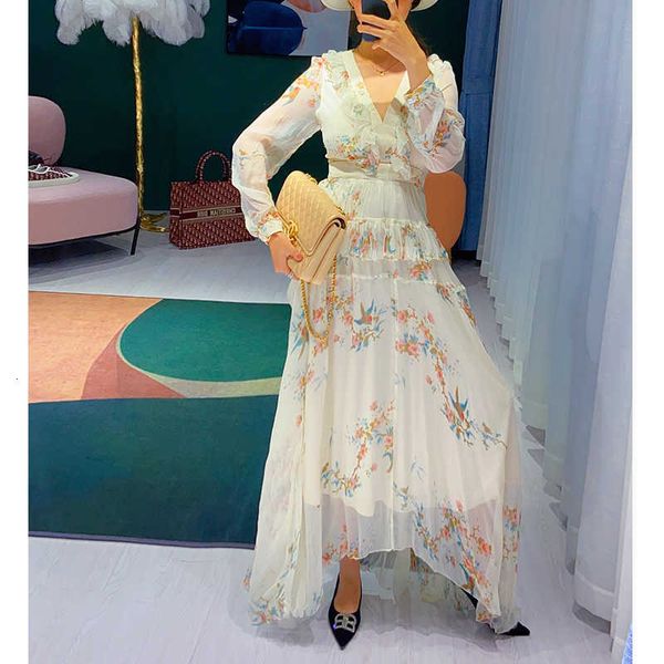 casual dresses female silk dress fairy to show on the fine super printed long pure 3chn, Black;gray
casual dresses female silk dress fairy to show on the fine super printed long pure 3chn, Black;gray