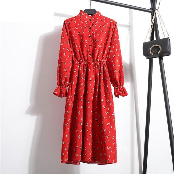 casual dresses autumn winter retro flower dress women 2021 corduroy long sleeve printed for pleated stand collar elegant, Black;gray
casual dresses autumn winter retro flower dress women 2021 corduroy long sleeve printed for pleated stand collar elegant, Black;gray