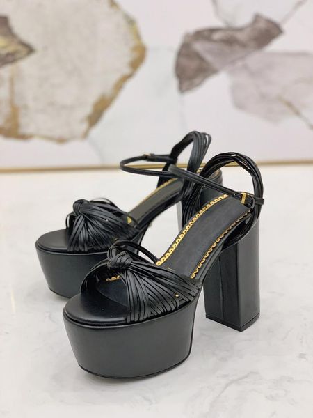 2021 fashion designer women shoes high heels sandals scarpe firmate chaussures womens designers heel sandale with box size 35-40 -h036, Black
2021 fashion designer women shoes high heels sandals scarpe firmate chaussures womens designers heel sandale with box size 35-40 -h036, Black