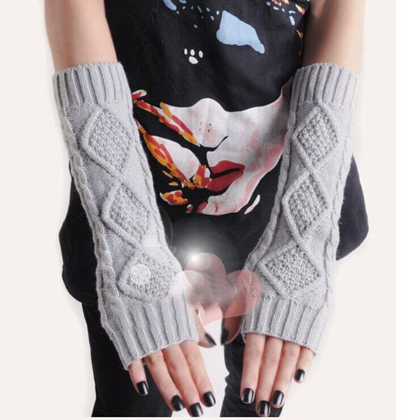 sports gloves korean knitted wool half finger winter lovely warm exposed extended arm sleeve diamond, Black
sports gloves korean knitted wool half finger winter lovely warm exposed extended arm sleeve diamond, Black
