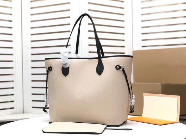wholesale on the go vintage style totes women medium 2 colors embossing genuine leather handbags with a zipper pocket m40559
wholesale on the go vintage style totes women medium 2 colors embossing genuine leather handbags with a zipper pocket m40559