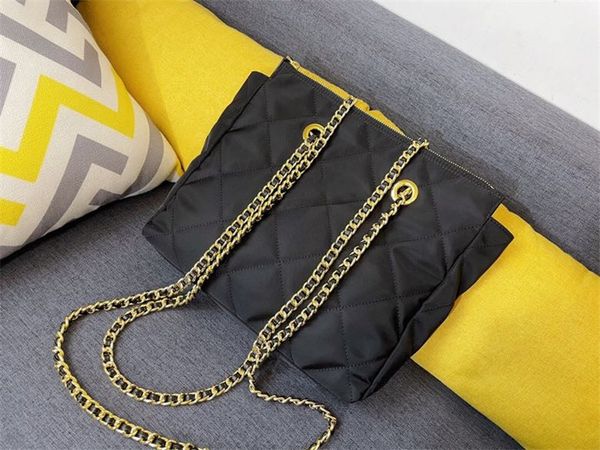 handbag genuine leather with shoulder strap purse metal pendant shoulder bags women crossbody bag
handbag genuine leather with shoulder strap purse metal pendant shoulder bags women crossbody bag