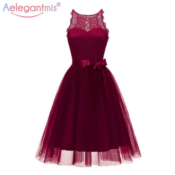 aelegantmis spring vintage evening women lace dress casual high waist party with bowknot belt ladies sleeveless es 210607, Black;gray
aelegantmis spring vintage evening women lace dress casual high waist party with bowknot belt ladies sleeveless es 210607, Black;gray