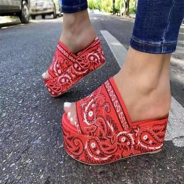 slippers outdoor makeace slipper thick soled flip flops flat non-slip soft summer footwear women shoes slides, Black
slippers outdoor makeace slipper thick soled flip flops flat non-slip soft summer footwear women shoes slides, Black