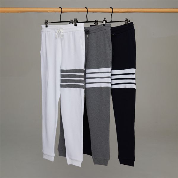 ftb waffle gewei tide br four bar spring autumn sports men's and women's lovers' cotton stripe casual pants, White;black
ftb waffle gewei tide br four bar spring autumn sports men's and women's lovers' cotton stripe casual pants, White;black