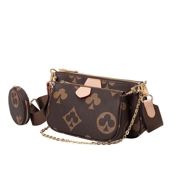 handbag large pattern women's bag 2022 mahjong three in one child and mother versatile chain messenger single, Black;red
handbag large pattern women's bag 2022 mahjong three in one child and mother versatile chain messenger single, Black;red
