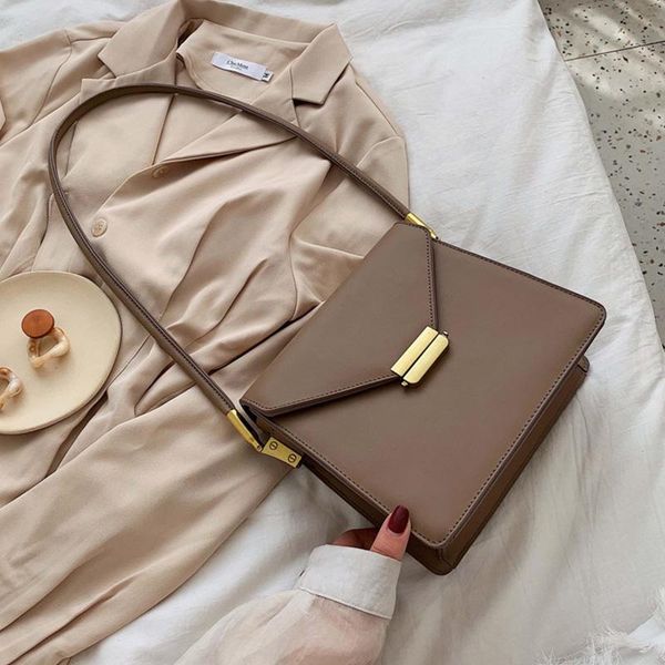 cross body fashion flap shoulder crossbody bags for women 2021 pu leather women's designer solid color handbag female travel messenger
cross body fashion flap shoulder crossbody bags for women 2021 pu leather women's designer solid color handbag female travel messenger