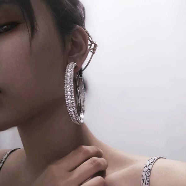 hoop & huggie designer big round crystal earrings circle small face bijoux femme dangle earring rhinestone for women piercing jewelry, Golden;silver
hoop & huggie designer big round crystal earrings circle small face bijoux femme dangle earring rhinestone for women piercing jewelry, Golden;silver