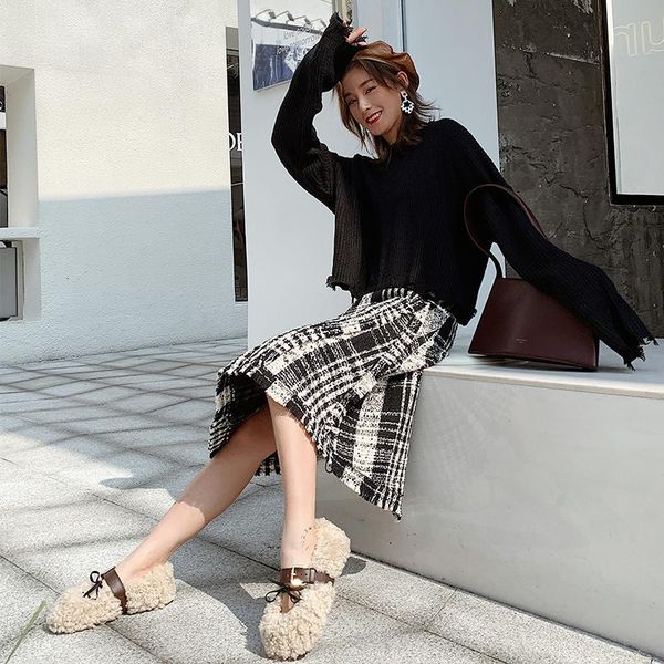two piece dress lanmrem 2021 winter fashion temperament hole tassel pullover knit sweater + check skirt two-piece women pc156, White
two piece dress lanmrem 2021 winter fashion temperament hole tassel pullover knit sweater + check skirt two-piece women pc156, White