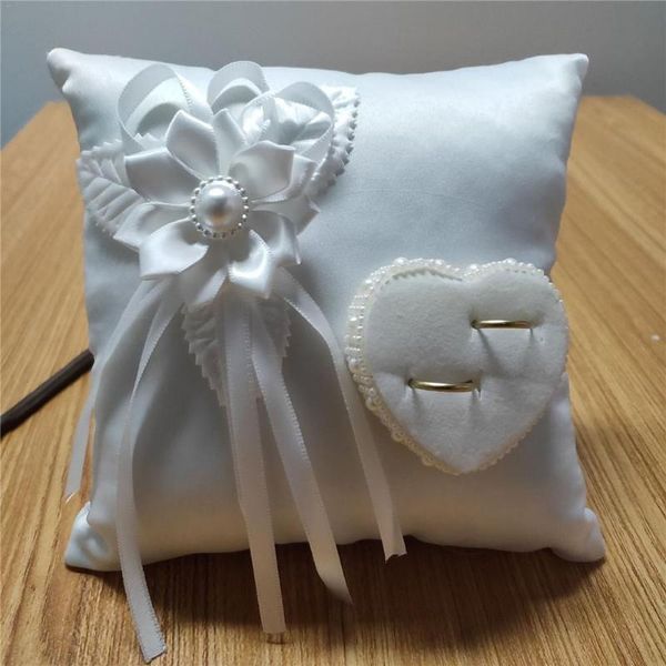 cushion/decorative pillow wedding ring romantic stylish white square flower camellia heart shaped cushion marriage supplies for indoor outdo
cushion/decorative pillow wedding ring romantic stylish white square flower camellia heart shaped cushion marriage supplies for indoor outdo