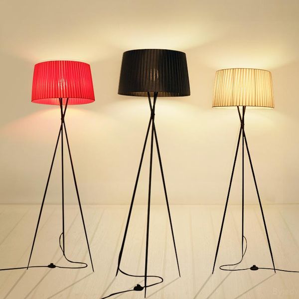 modern simple tripod floor light fabric white black red lampshade standing lamp living room bedroom home decor lamps
modern simple tripod floor light fabric white black red lampshade standing lamp living room bedroom home decor lamps
