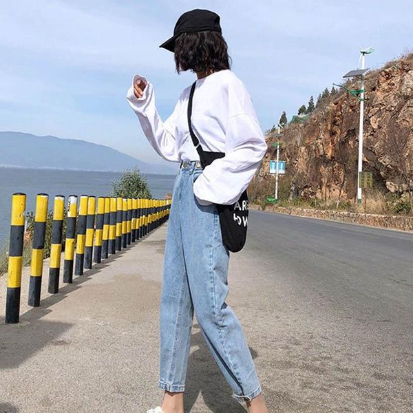 women's jeans 2021 fashion slim loose straight pants solid color high waist harlan denim trousers, Blue
women's jeans 2021 fashion slim loose straight pants solid color high waist harlan denim trousers, Blue