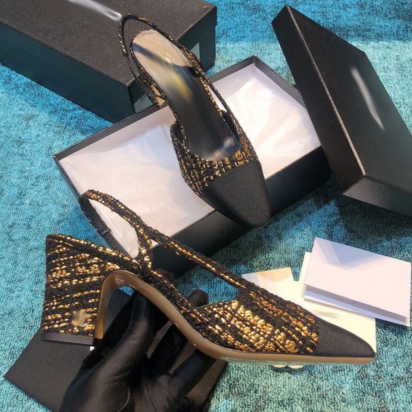 2021 good quality fashion women luxurys designers shoes designer sandals womens luxury high heels sandal dress shoess with box size 35-40 -g, Black
2021 good quality fashion women luxurys designers shoes designer sandals womens luxury high heels sandal dress shoess with box size 35-40 -g, Black