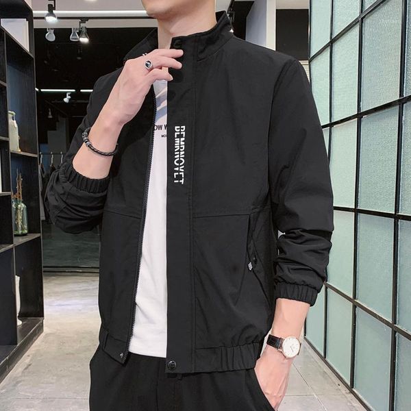 men's jackets jacket large size bomber spring windbreaker cloth streetwear coat hood 2021 fashion male clothing 5xl plus 4xl winter, Black;brown 
men's jackets jacket large size bomber spring windbreaker cloth streetwear coat hood 2021 fashion male clothing 5xl plus 4xl winter, Black;brown