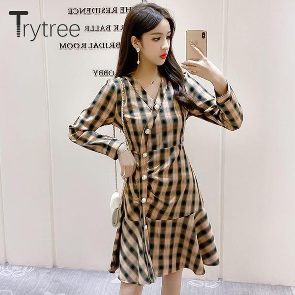 casual dresses trytree 2021 spring autumn women dress v-neck plaid 2 color a-line ruffles noble elegant fashion mini office lady, Black;gray
casual dresses trytree 2021 spring autumn women dress v-neck plaid 2 color a-line ruffles noble elegant fashion mini office lady, Black;gray