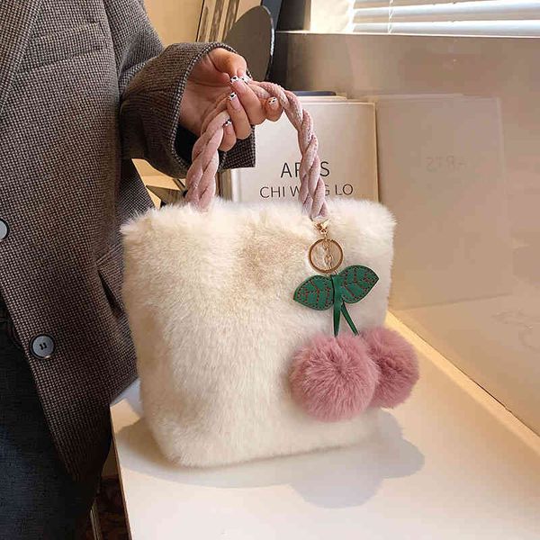 cherry girl plush handbag female 2021 winter new fashion foreign style chain diagonal bucket bag
cherry girl plush handbag female 2021 winter new fashion foreign style chain diagonal bucket bag
