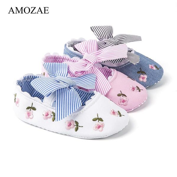first walkers 2021 baby girl shoes floral embroidery spring autumn striped with bow princess toddler soft soled walker
first walkers 2021 baby girl shoes floral embroidery spring autumn striped with bow princess toddler soft soled walker