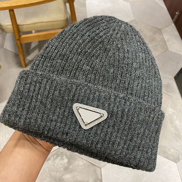2021 luxury knitted hat designer beanie winter cap mens women fitted hats cashmere letters casual skull caps outdoor fashion a6, Blue;gray
2021 luxury knitted hat designer beanie winter cap mens women fitted hats cashmere letters casual skull caps outdoor fashion a6, Blue;gray
