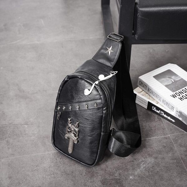 factory wholesale men handbag cool trend leather messenger bag personality rivet punk shoulder bags outdoor leisure fashion leathers handbag
factory wholesale men handbag cool trend leather messenger bag personality rivet punk shoulder bags outdoor leisure fashion leathers handbag