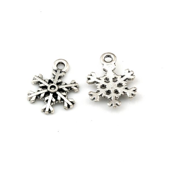 200pcs antique silver alloy christmas snowflakes charms pendants diy making handmade finding jewelry 13x18mm a-654, Bronze;silver
200pcs antique silver alloy christmas snowflakes charms pendants diy making handmade finding jewelry 13x18mm a-654, Bronze;silver