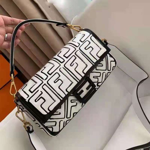 luxury handbags versatile fashion leather one shoulder california sky cartoon series magic stick armpit bag messenger women's bag 
luxury handbags versatile fashion leather one shoulder california sky cartoon series magic stick armpit bag messenger women's bag