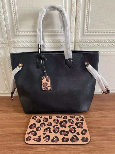 classic luxury designer totes wild at hearth fashion handbag woman shoulder bags leather shopping bag purse ship
classic luxury designer totes wild at hearth fashion handbag woman shoulder bags leather shopping bag purse ship