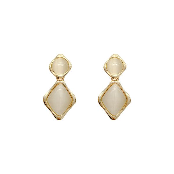 opal stone earring for women designer stud luxury diamond shape s925 silver jewelry, Golden;silver
opal stone earring for women designer stud luxury diamond shape s925 silver jewelry, Golden;silver