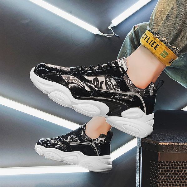 wholesale 2021 high qaulity men women sport running shoes outdoor fashion runners dad shoe black white trainers sneakers eur 36-44 wy03-7802
wholesale 2021 high qaulity men women sport running shoes outdoor fashion runners dad shoe black white trainers sneakers eur 36-44 wy03-7802