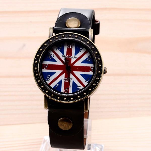 wristwatches 2021 brand womage luxury round dial shape wristwatch casual and fashion quartz watch retro designer men clock england flag, Slivery;brown
wristwatches 2021 brand womage luxury round dial shape wristwatch casual and fashion quartz watch retro designer men clock england flag, Slivery;brown