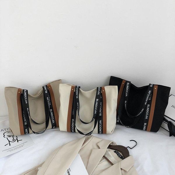 evening bags 2021 girl handbag female leisure large capacity satchel canvas bag satchels casual tote
evening bags 2021 girl handbag female leisure large capacity satchel canvas bag satchels casual tote