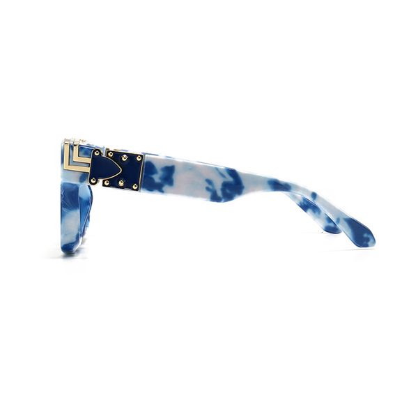 2021 summer fashion classic luxury brand designer oversized square sunglasses women men shield big frame travel sun glasses mirror shades a5, White;black
2021 summer fashion classic luxury brand designer oversized square sunglasses women men shield big frame travel sun glasses mirror shades a5, White;black