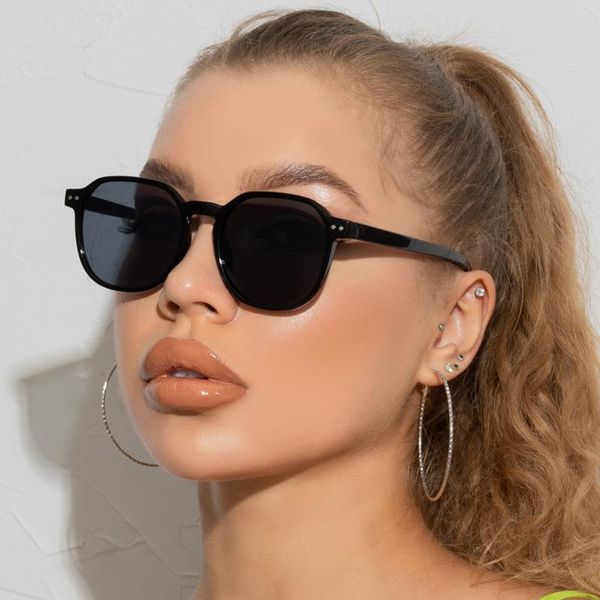 sunglasses 10pcs retro round nail small frame women girls sunnies fashion glasses shades for, White;black
sunglasses 10pcs retro round nail small frame women girls sunnies fashion glasses shades for, White;black