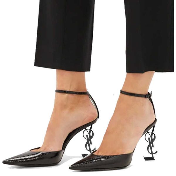 simple snake shallow mouth letter thin high heel ankle word bang belt buckle banquet baotou half trailer women's single sho, Black
simple snake shallow mouth letter thin high heel ankle word bang belt buckle banquet baotou half trailer women's single sho, Black