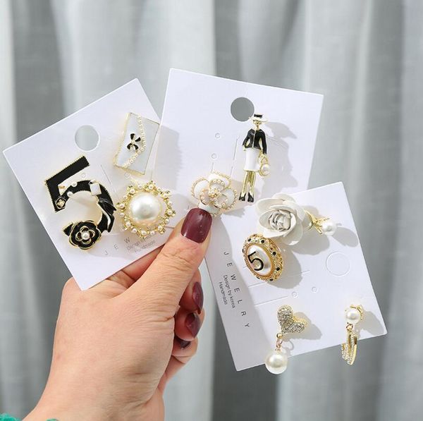 european and american multi-style brooch japanese cute pearl flower full diamond combination fashionable suit coat accessories fast delivery, Gray
european and american multi-style brooch japanese cute pearl flower full diamond combination fashionable suit coat accessories fast delivery, Gray