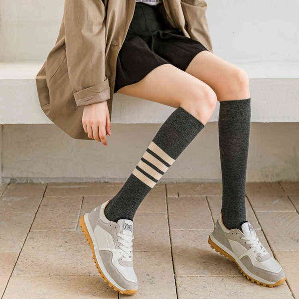 socks personalized ins street fashion asymmetric calf stripe four bar tube net red same medium length cotton socks, Red;black
socks personalized ins street fashion asymmetric calf stripe four bar tube net red same medium length cotton socks, Red;black