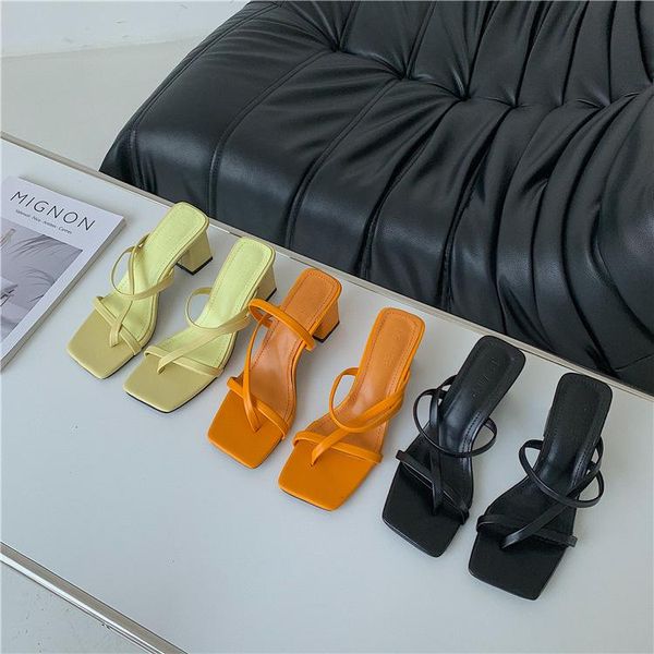 slippers 2021 summer cross thin strap clip foot thick heel middle slipper toe one line belt high women's sandal, Black
slippers 2021 summer cross thin strap clip foot thick heel middle slipper toe one line belt high women's sandal, Black