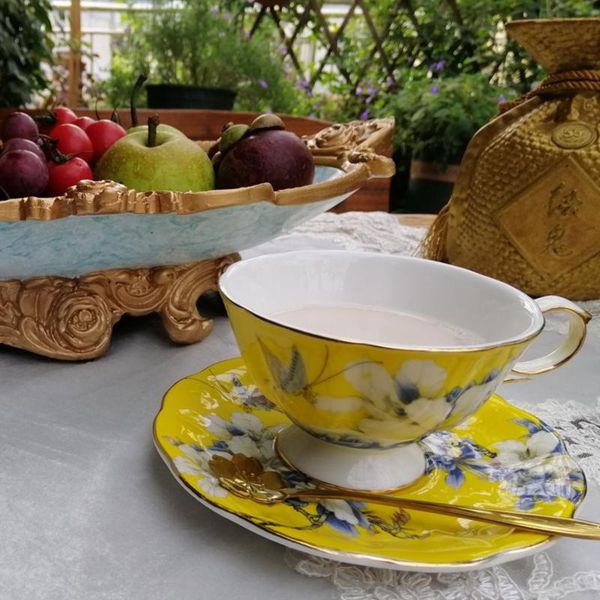 european bone china coffee set grade porcelain cup and saucer luxury gifts cups & saucers
european bone china coffee set grade porcelain cup and saucer luxury gifts cups & saucers