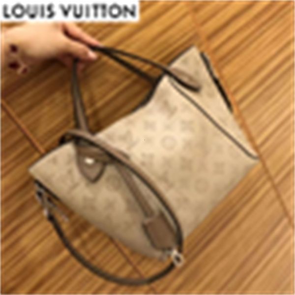cross brand bags designer luxury shoulder 7asg m54351 handles light totes coffee hina small handbag bags women handbags iconic body bag
cross brand bags designer luxury shoulder 7asg m54351 handles light totes coffee hina small handbag bags women handbags iconic body bag