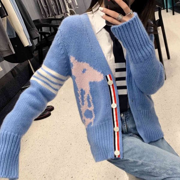 tb four bar stripe stitching blue sweater coat couple v-neck single breasted knitted cardigan fashion, White;black
tb four bar stripe stitching blue sweater coat couple v-neck single breasted knitted cardigan fashion, White;black