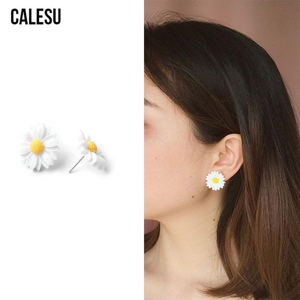 stud calesu simple earrings white daisy ear elegant flower for women jewelry accessories 857 pr49, Golden;silver
stud calesu simple earrings white daisy ear elegant flower for women jewelry accessories 857 pr49, Golden;silver