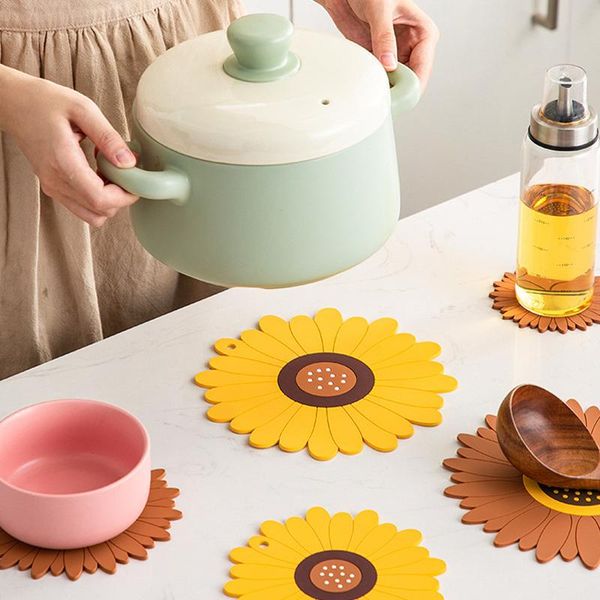 mats & pads cherry blossom heat insulation table mat anti-skid cup tea milk mug coffee kitchen accessories
mats & pads cherry blossom heat insulation table mat anti-skid cup tea milk mug coffee kitchen accessories