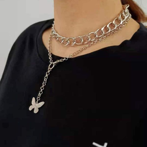 chokers aesthetic vintage hollow out butterfly chain metal pendant necklace for women animal punk cool harajuku choker jewelry, Golden;silver
chokers aesthetic vintage hollow out butterfly chain metal pendant necklace for women animal punk cool harajuku choker jewelry, Golden;silver