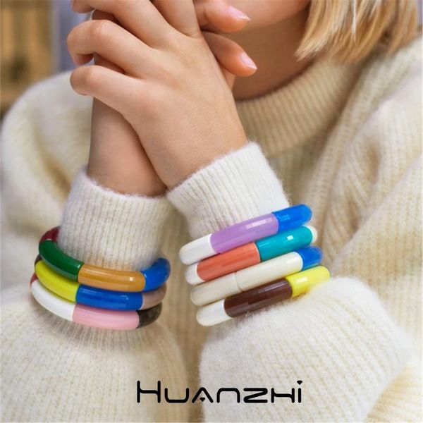 bangle huanzhi 2021 vintage funny rainbow hit color splicing large round smooth resin bracelet for women girls accessories, Black
bangle huanzhi 2021 vintage funny rainbow hit color splicing large round smooth resin bracelet for women girls accessories, Black
