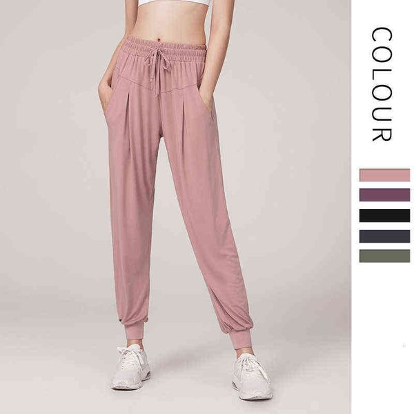 (women's pants capris quick drying loose and slim pant's legged running fitns solid color pocket high waist leisure yoga pants, Black;white
(women's pants capris quick drying loose and slim pant's legged running fitns solid color pocket high waist leisure yoga pants, Black;white