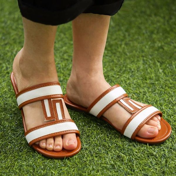 slippers women summer pu leather platform flat heel peep toe mix color slides casual beach outdoor ladies shoes zapatos de mujer, Black
slippers women summer pu leather platform flat heel peep toe mix color slides casual beach outdoor ladies shoes zapatos de mujer, Black