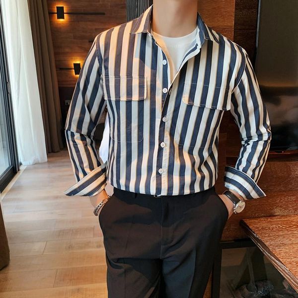 men's casual shirts 2021 spring striped men long sleeve shirt korean male business dress social party streetwear chemise homme, White;black
men's casual shirts 2021 spring striped men long sleeve shirt korean male business dress social party streetwear chemise homme, White;black