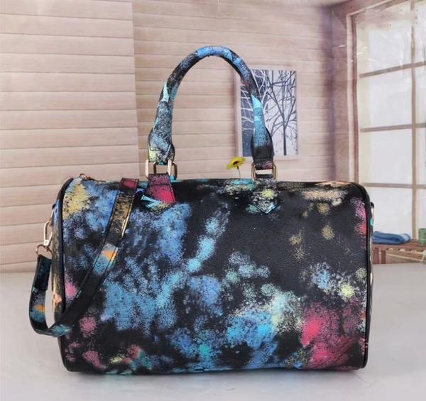 2021 wholesale designer styles boston pillow bag fashion ladies handbags women tote backpack single shoulder 33cm
2021 wholesale designer styles boston pillow bag fashion ladies handbags women tote backpack single shoulder 33cm
